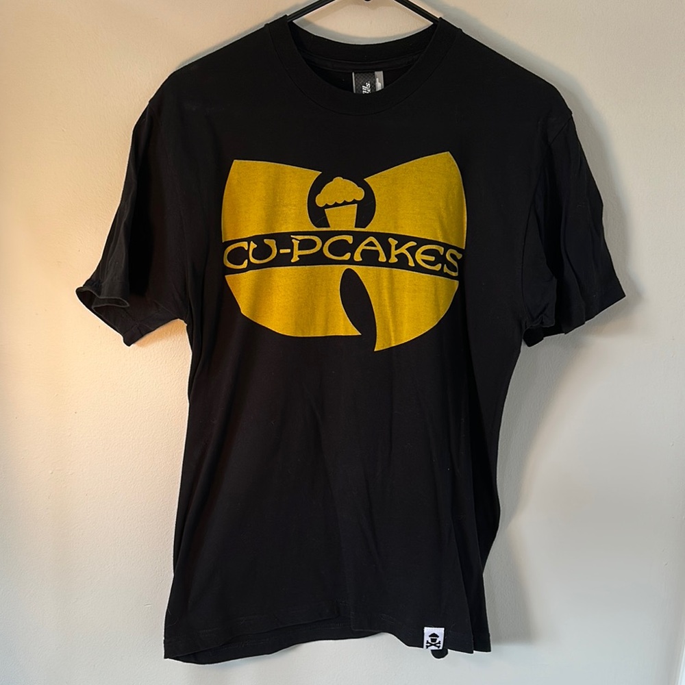 Johnny Cupcakes Wu-Tang Clan Suitcase Tour